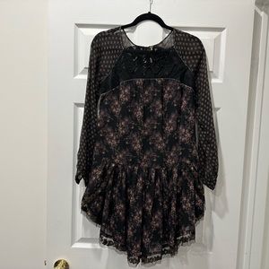 Free People long sleeved mini dress in size XS